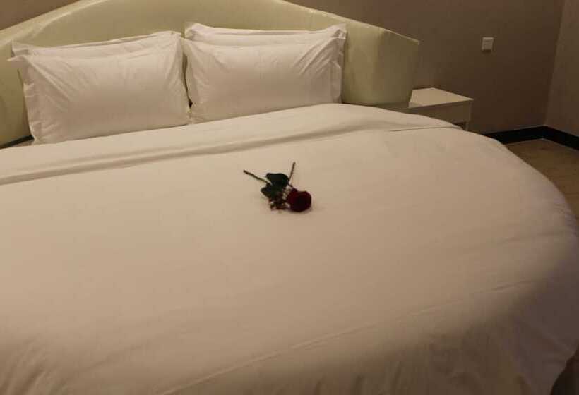 Yi Hao International Apartment