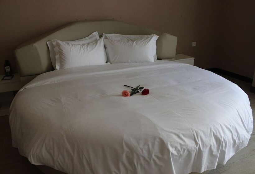 Yi Hao International Apartment