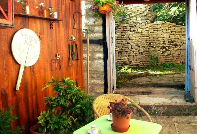 Zagori Villas Nest House