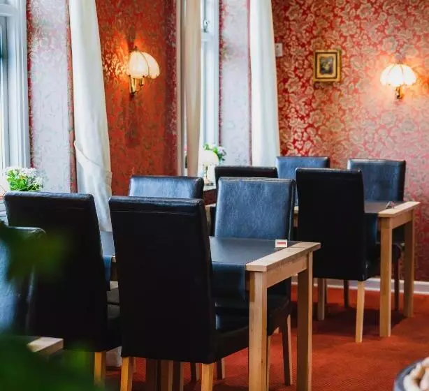 Aamiaismajoitus (B&B) Abild Kro &