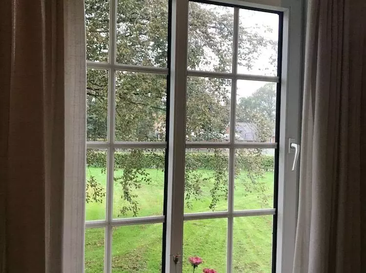 Aamiaismajoitus (B&B) Abild Kro &