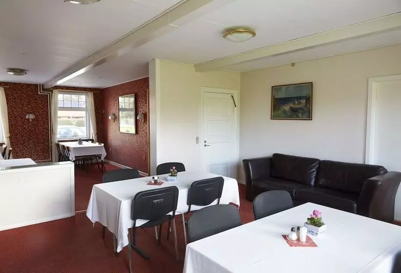 Aamiaismajoitus (B&B) Abild Kro &
