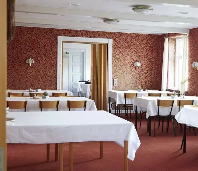 Aamiaismajoitus (B&B) Abild Kro &
