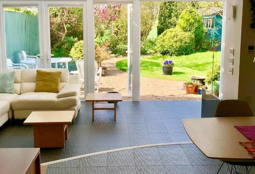 Aamiaismajoitus (B&B) Laurels