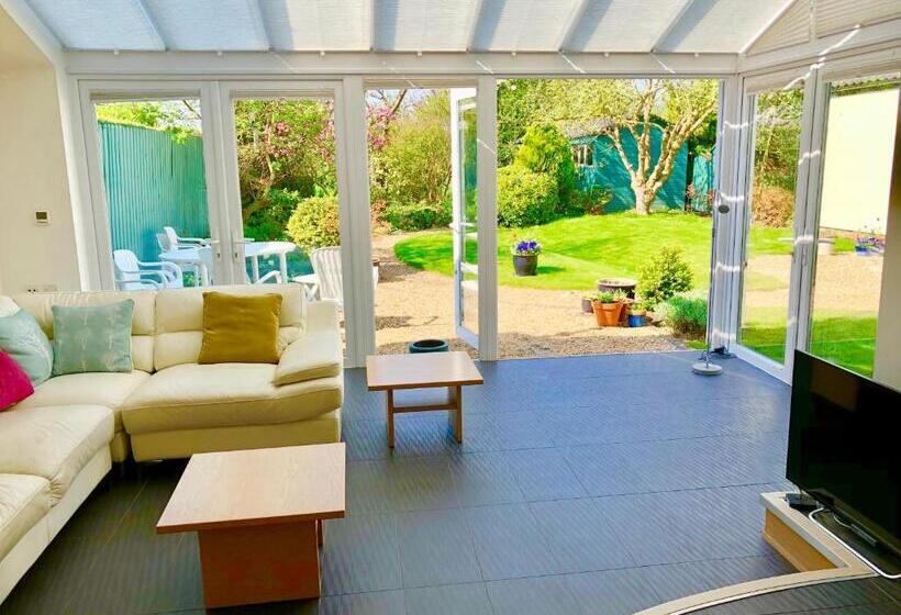 مبيت وإفطار Laurels