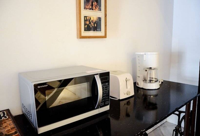 مبيت وإفطار The Rumah Batu Heritage