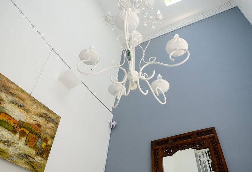 مبيت وإفطار The Rumah Batu Heritage