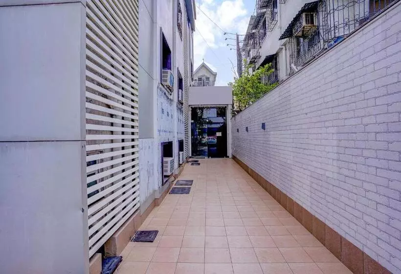 Fabhotel Starwood Residency   Behind Bmw Car Showroom