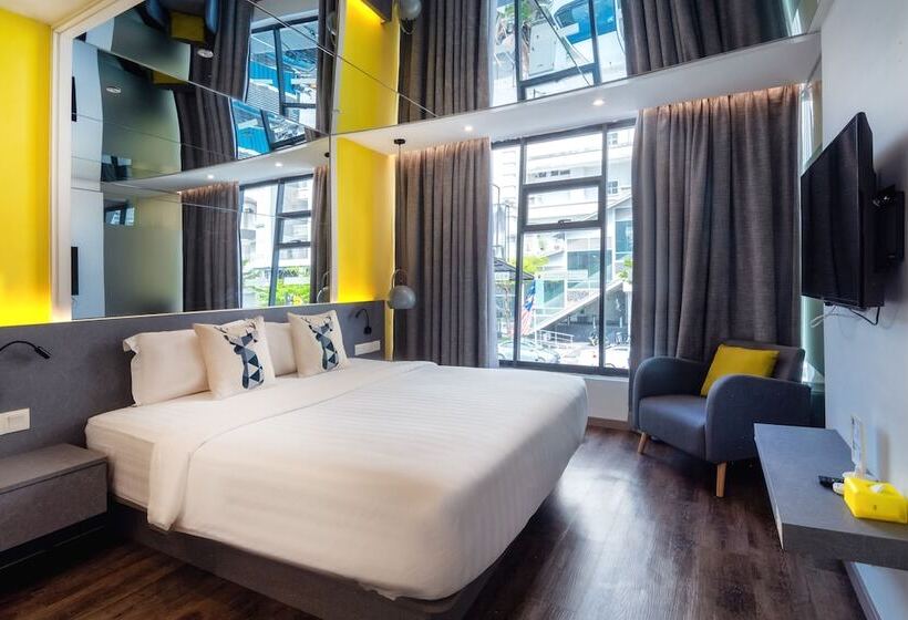 Apple Hotel Times Square