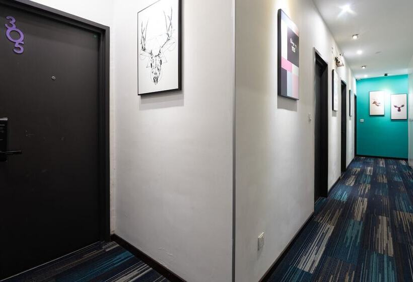 Apple Hotel Times Square