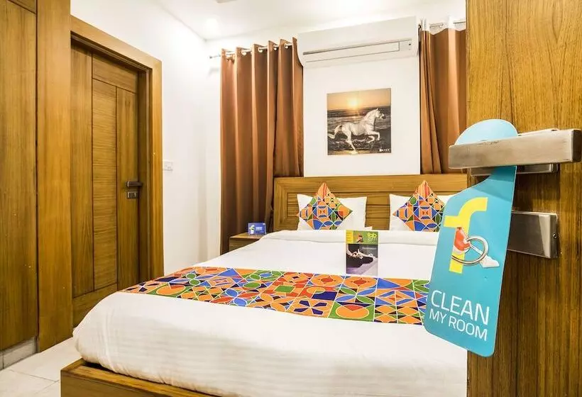 Fabhotel Emoji Stays