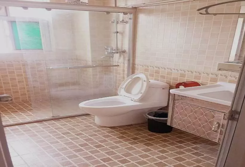 Nanning Guiyuan Tianju Hostel