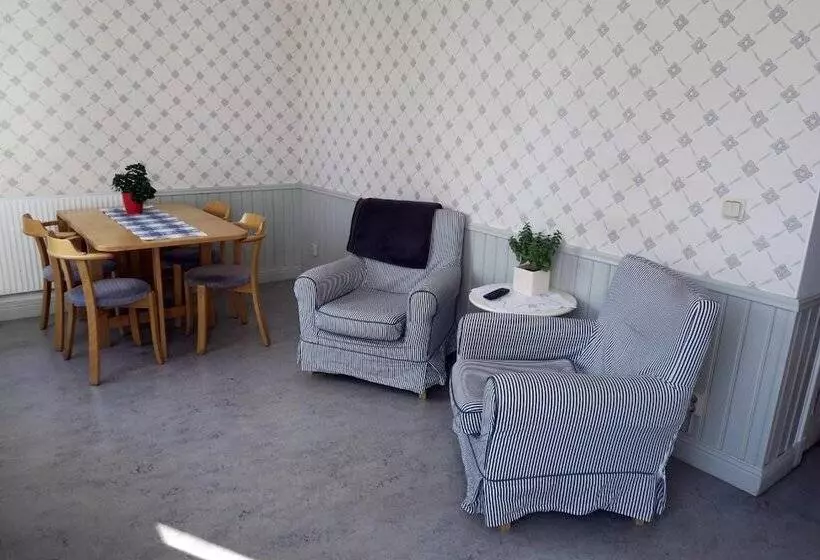 ペンション Hagabergs Vandrarhem