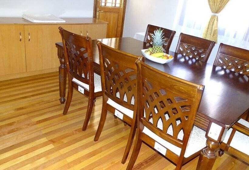 여관 Alma Boutique