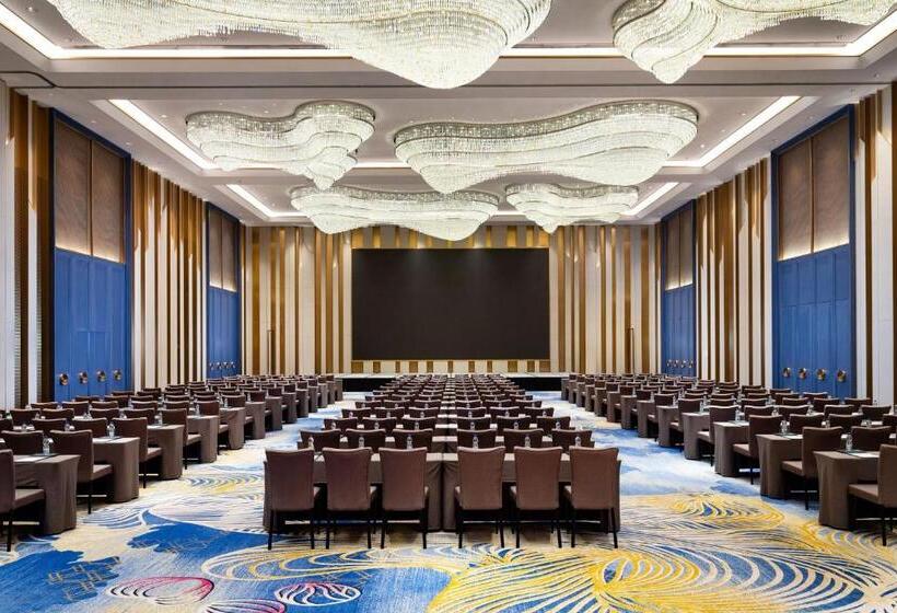 فندق Le Méridien Emei Mountain Resort