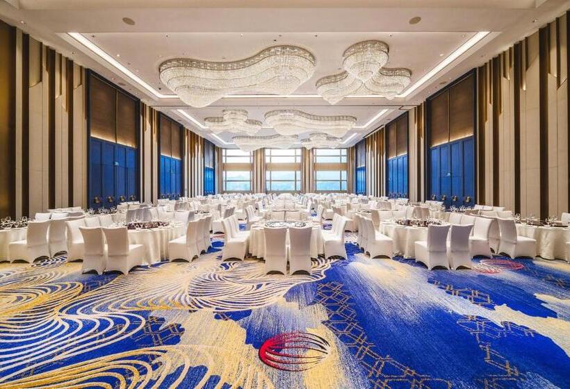 فندق Le Méridien Emei Mountain Resort