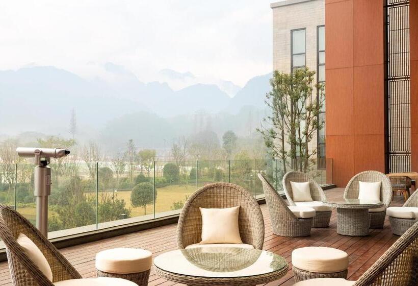 فندق Le Méridien Emei Mountain Resort