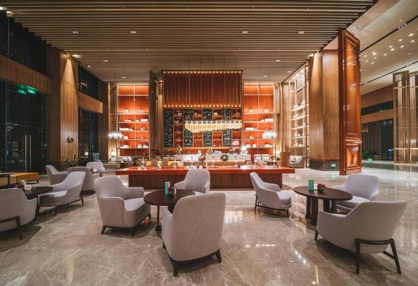 فندق Le Méridien Emei Mountain Resort