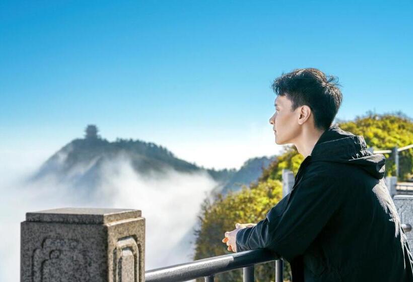 فندق Le Méridien Emei Mountain Resort
