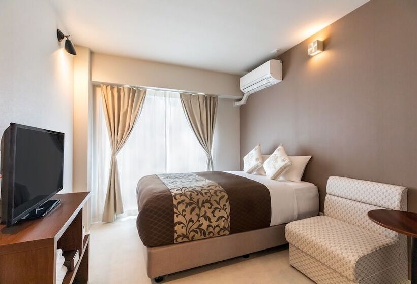 هتل Mr.kinjo Golden Cats