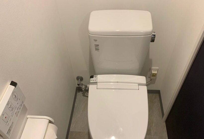 هتل Mr.kinjo Golden Cats