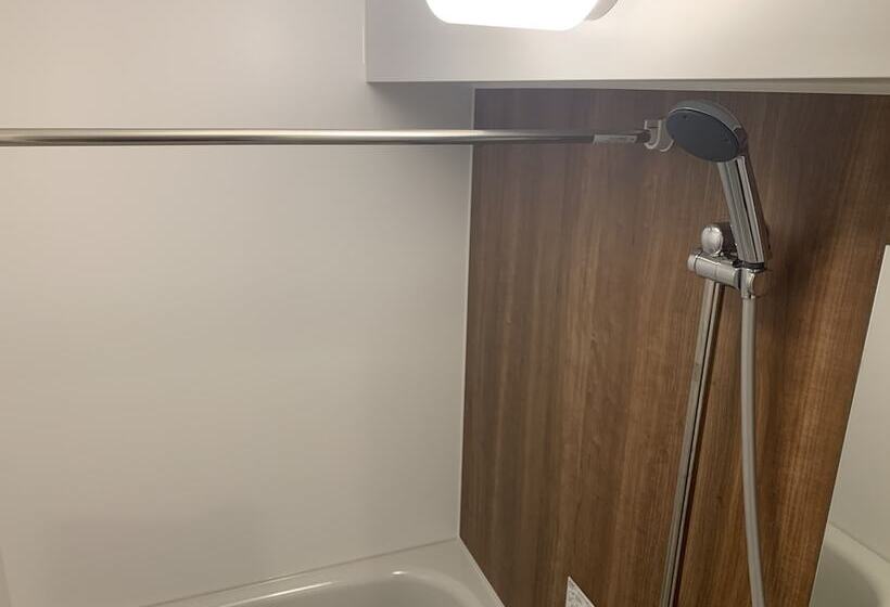 هتل Mr.kinjo Golden Cats