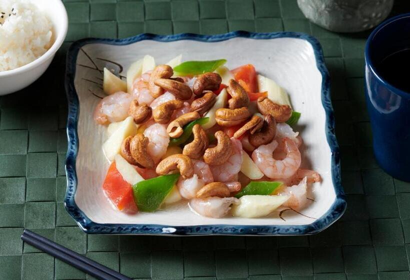 هتل Reikei Hot Spring Resort