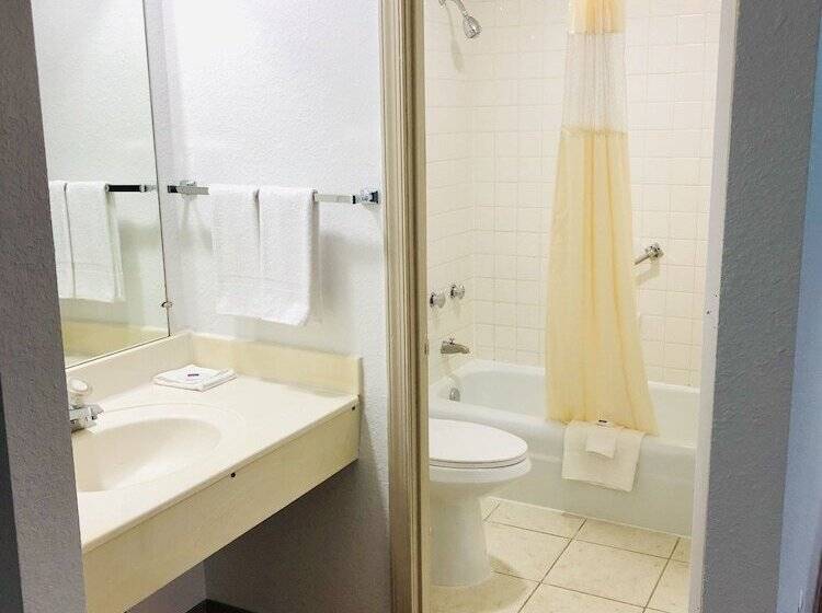 Motel 6 Falls Church, Va   Arlington Boulevard