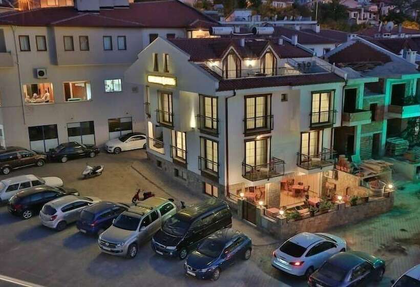 تختخواب و صبحانه Emre Hotel 10 Oda