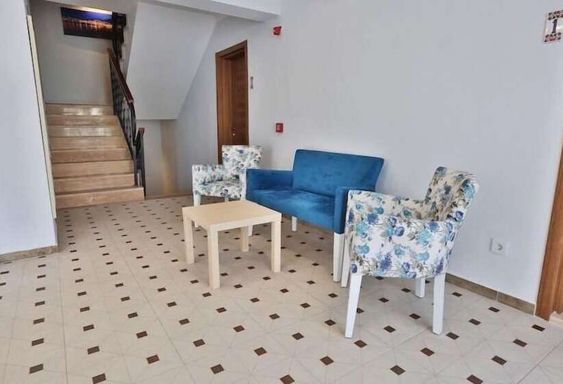 تختخواب و صبحانه Emre Hotel 10 Oda