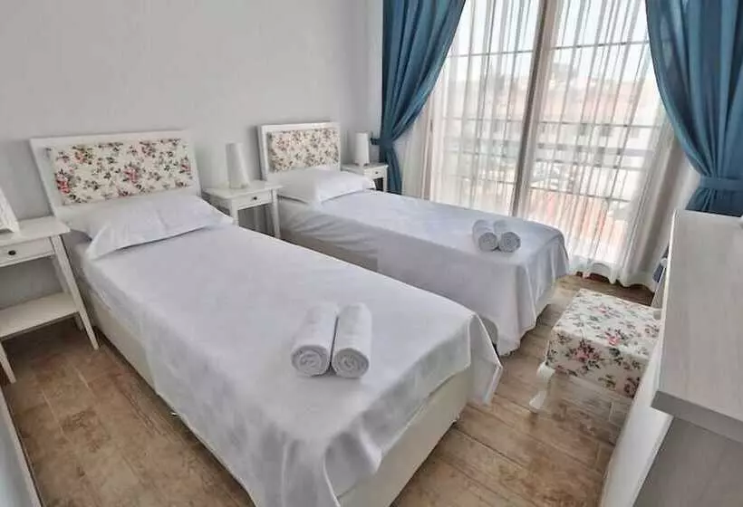 Bed and Breakfast Emre Hotel 10 Oda