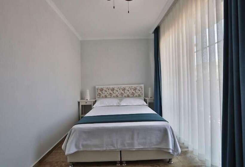 تختخواب و صبحانه Emre Hotel 10 Oda