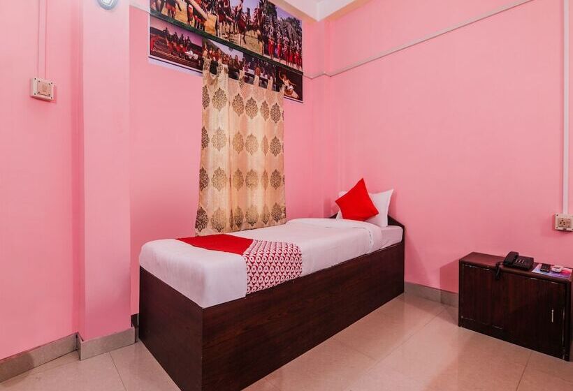 בית מלון כפרי Kanika Inn By Oyo Rooms