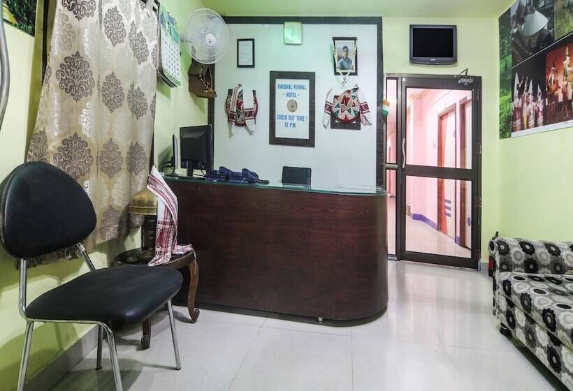 בית מלון כפרי Kanika Inn By Oyo Rooms