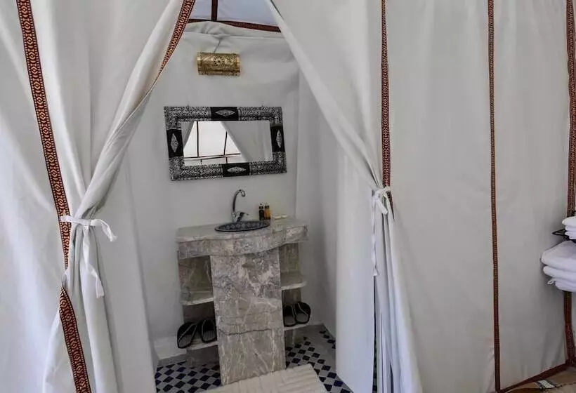 هتل Sahara Magic Luxury Camp