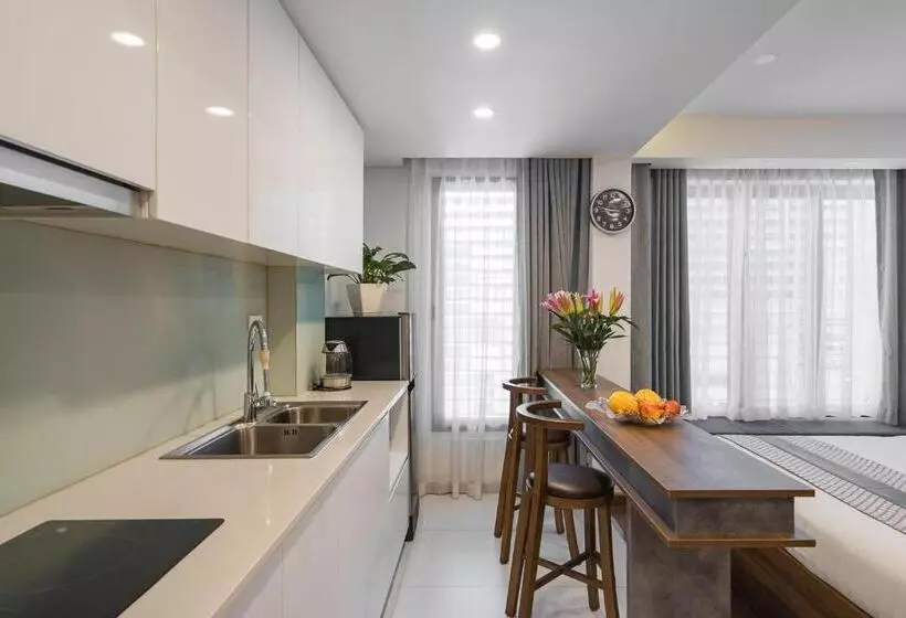 Narcissus Hotel & Apartment