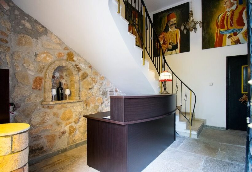 ペンション Stone Palace