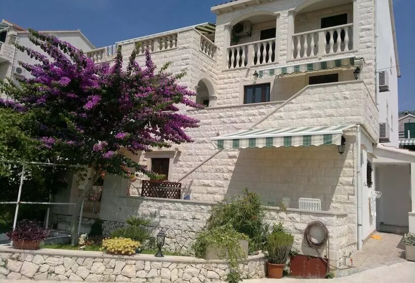 Apartments Fani