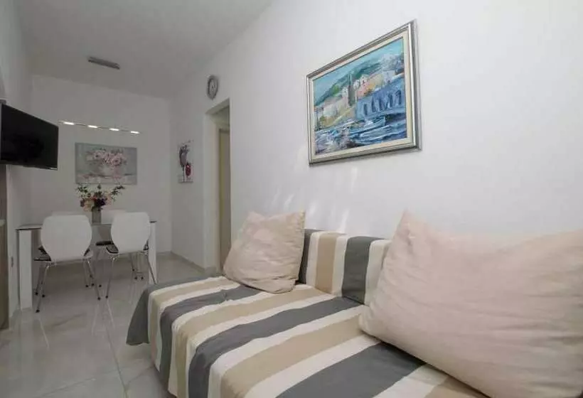 Apartments Fani