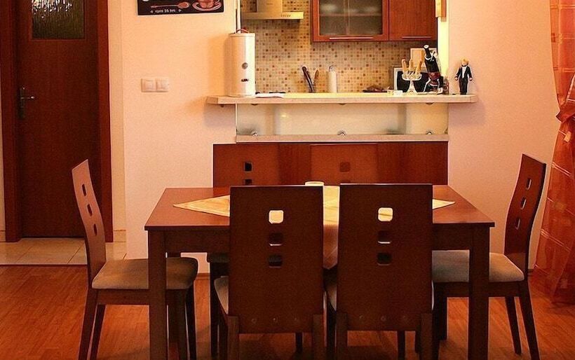 ベッドアンドブレックファースト Villa Paris