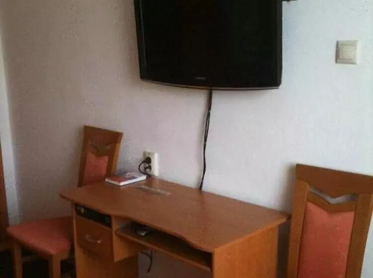 تختخواب و صبحانه Villa Paris