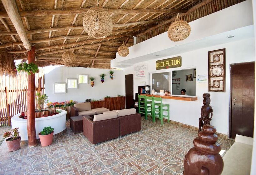 Golden Paradise Hostel