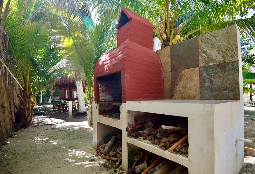 Golden Paradise Hostel