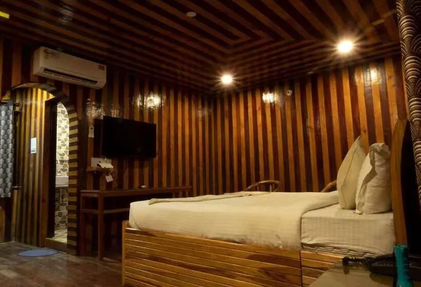 Hotelli Crimson Park Residency The Pahadi