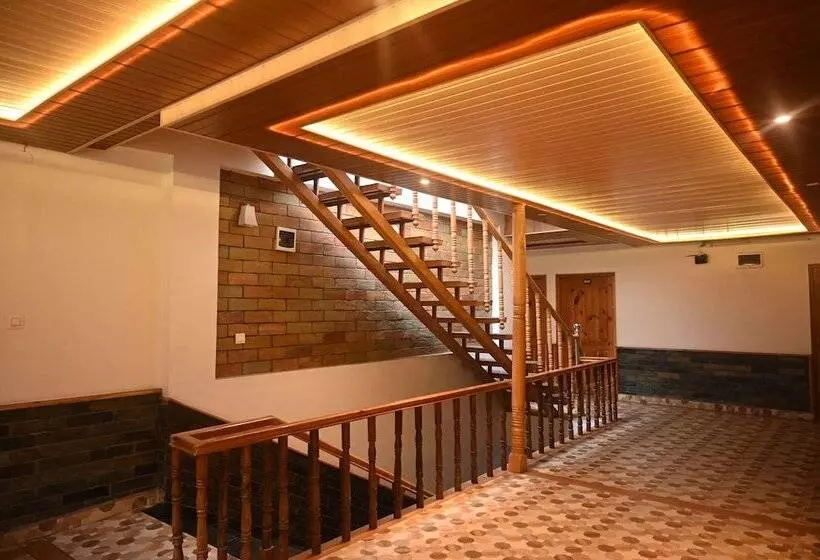 هتل Royal Palace