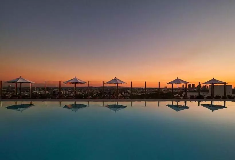 Hotelli The West Hollywood Edition