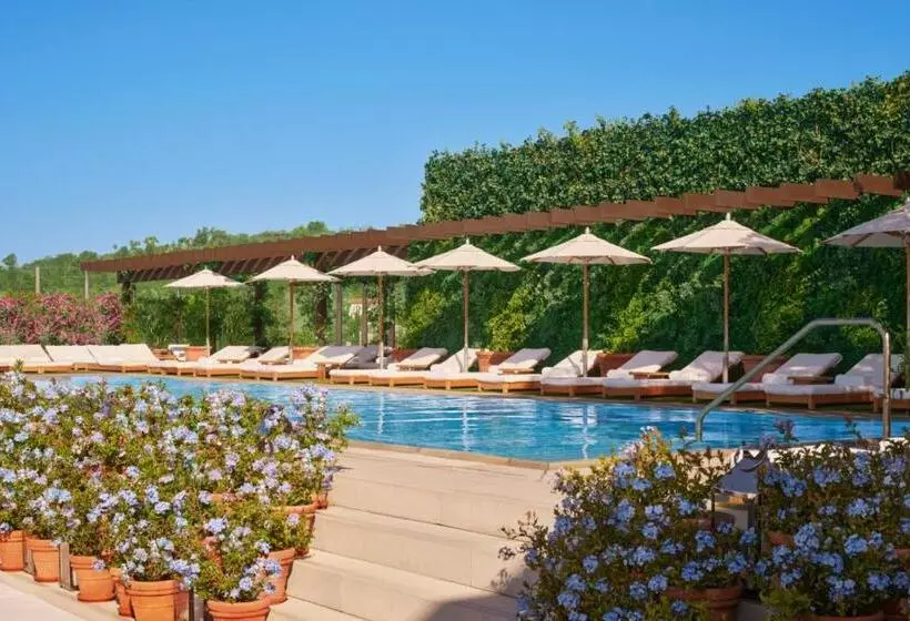 Hotelli The West Hollywood Edition