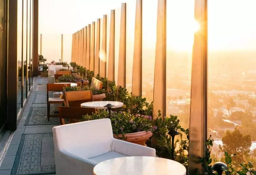 Hotelli The West Hollywood Edition