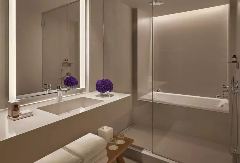 Hotelli The West Hollywood Edition