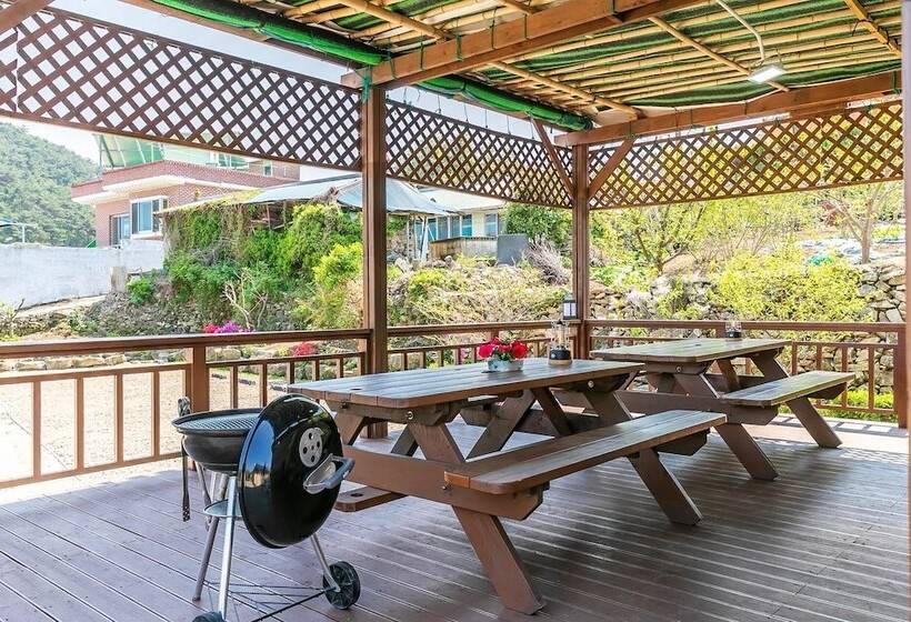 Namhae Gagopa Pension